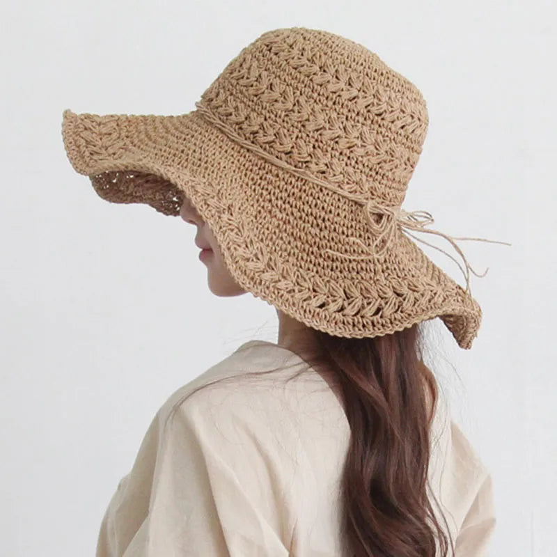 Retro Straw Sun Hat: Pink Beach Style