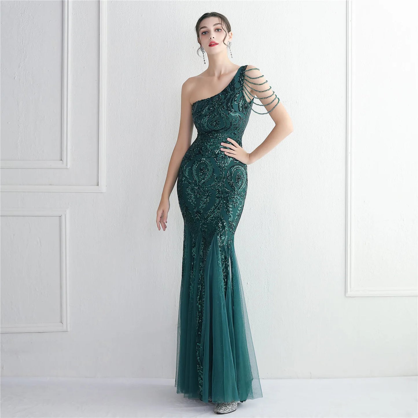 New Bead Mesh Celebrity Evening Dress - Elegant and Sexy